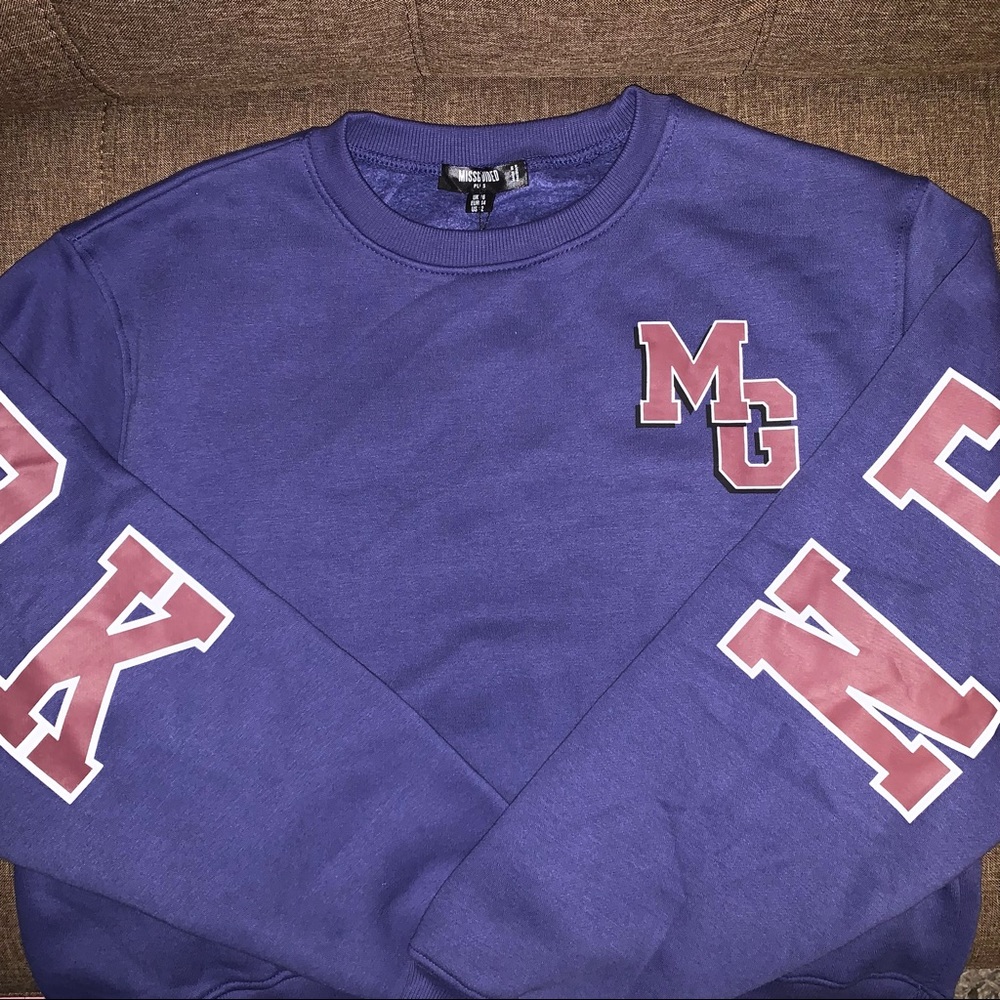Plus Size Blue MG Varsity Cropped Sweatshirt